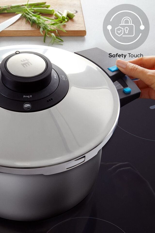 Karaca Quick and Safe İndüksiyon Tabanlı Düdüklü Tencere Seti 4+6 Lt