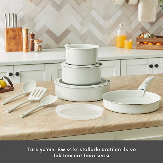 Karaca X Refika Swiss Crystal Çıkarılabilir Saplı İndüksiyon Tabanlı 12 Parça Tencere ve Tava Seti Pure White