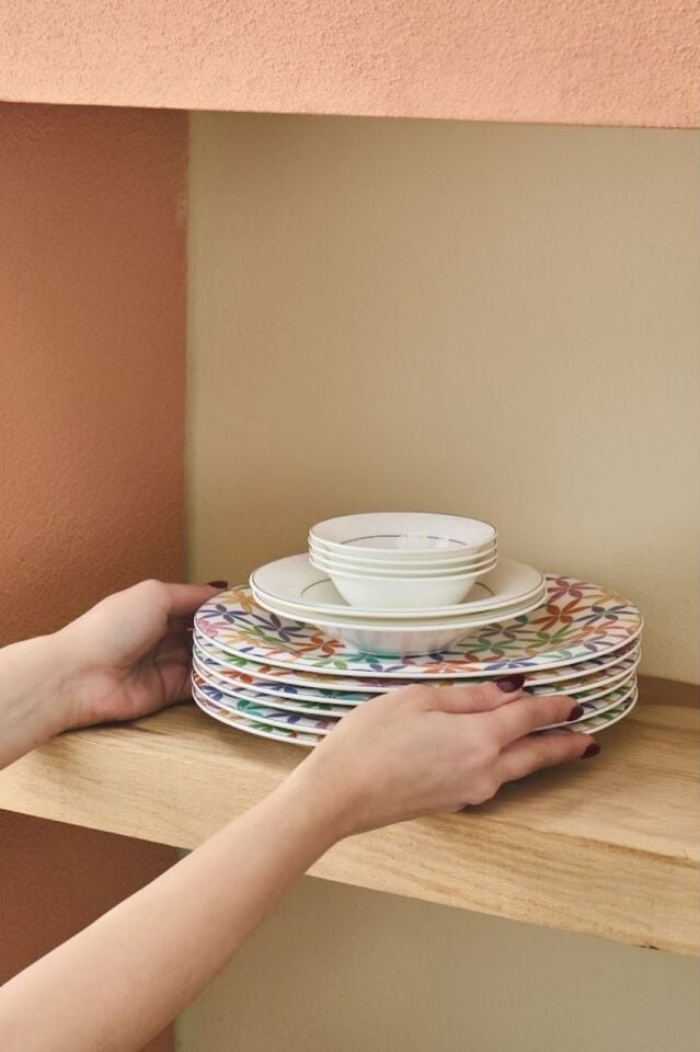 Karaca Fine Pearl Confetti 26 Parça 6 Kişilik Kahvaltı Takımı Gold