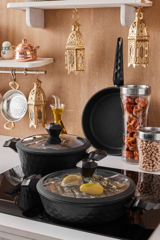 Karaca Biodiamond Antibakteriyel Kulplu İndüksiyon Tabanlı 7 Parça Tencere Seti