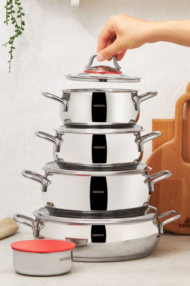Karaca Emirgan Xl İndüksiyon Tabanlı 10 Parça Saklama Kaplı Çelik Tencere Seti