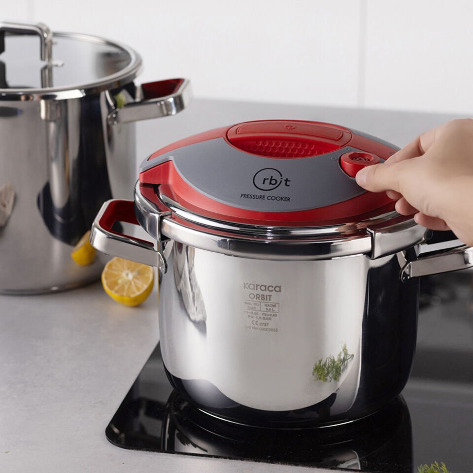 Karaca Orbit İndüksiyon Tabanlı Düdüklü Tencere Seti 6+8 Lt Kırmızı