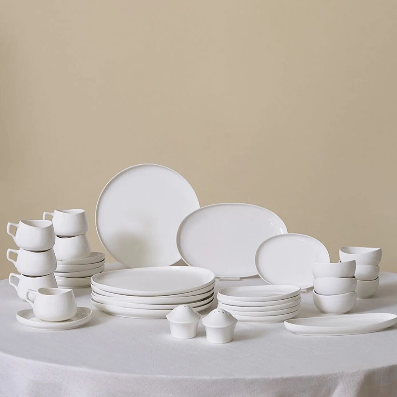 Karaca Stream Bone Hole 34 Parça 6 Kişilik Kahvaltı Takımı