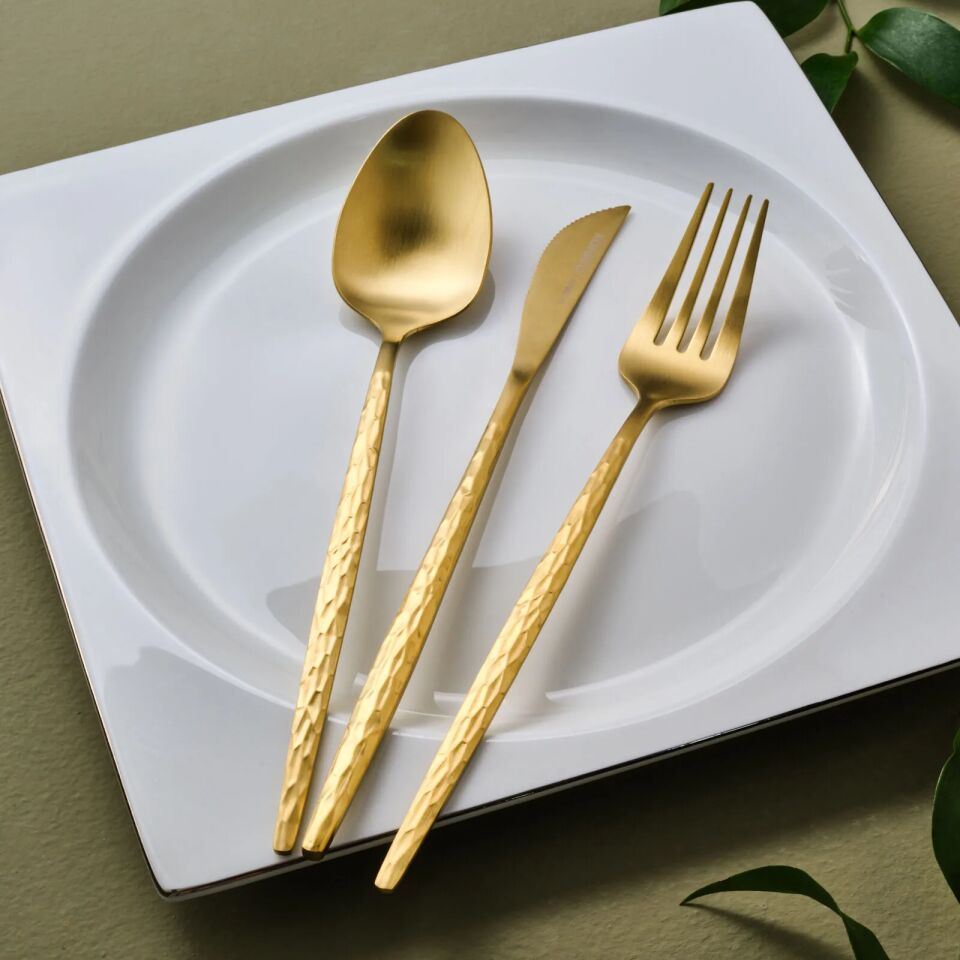 Karaca Callisto 12 Kişilik 84 Parça Çatal Kaşık Bıçak Takımı